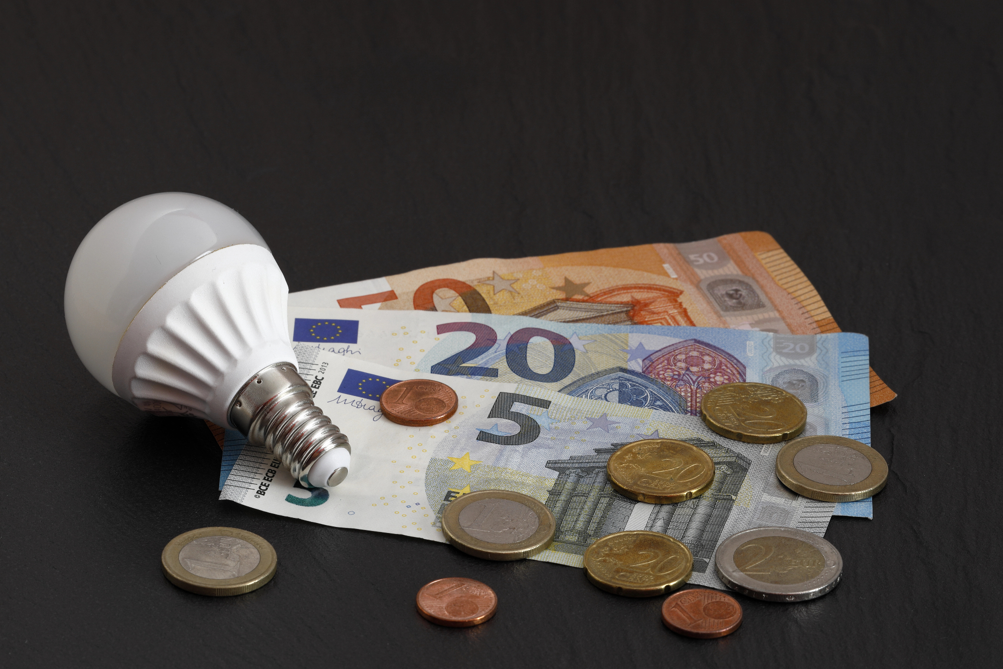 Elektrika cena je izraz, ki ga večina ljudi uporablja precej avtomatsko.